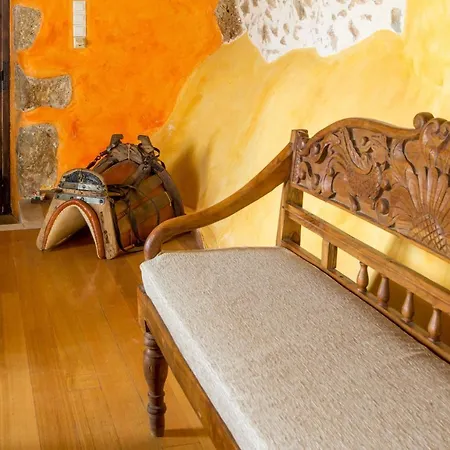 Case de vacanță Samonas - Orange Diktamos Khiliomoudhoú